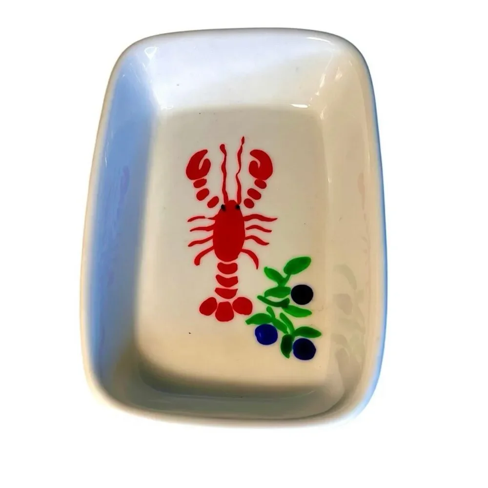 Crate & Barrel Nantucket Stoneware Lobster & Berry Motif Baking Dish